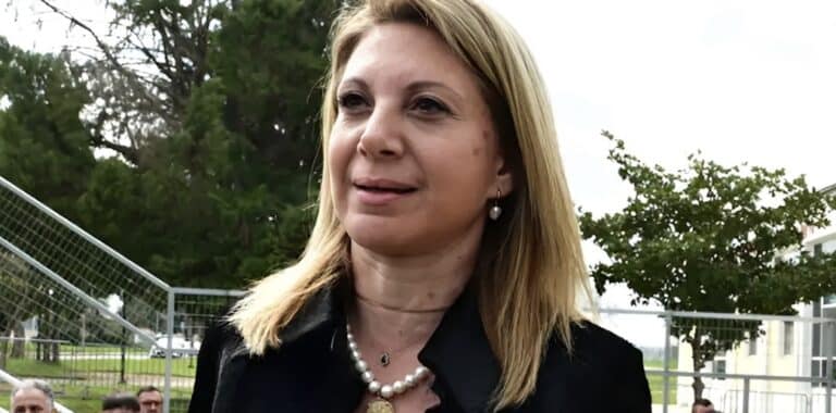 Καρυστιανού για 25η Μαρτίου: «Ως νέος Κολοκοτρώνης να φέρουμε την ελευθερία και τη δικαιοσύνη στην πατρίδα μας»