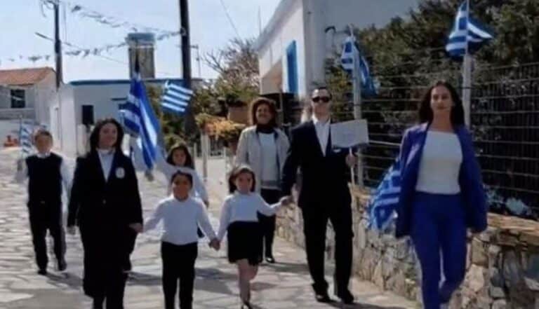 Μαθητές από τα Βριλήσσια ταξίδεψαν στο ακριτικό Αγαθονήσι για να μην παρελάσουν μόνα τους τα δύο παιδιά του νησιού