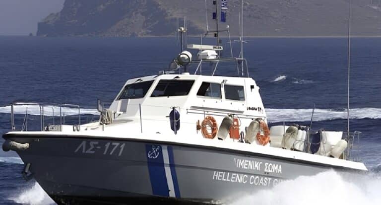 Τραγωδία με 22 νεκρούς μετανάστες ανοιχτά της Kρήτης – Πέταξαν τις σορούς στη θάλασσα