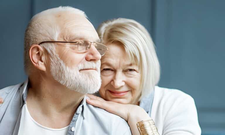 Συχνές αλλαγές που μπορεί να συμβούν μετά την ηλικία των 70 ετών και γιατί είναι σημαντικό να τις γνωρίζουμε έγκαιρα