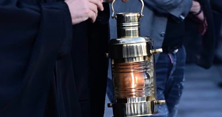 Άγιο Φως: Κανονικά η Τελετή Αφής με συμβολικό και περιορισμένο χαρακτήρα