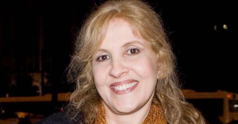 Ελένη Ζιώγα: «Με τον σύζυγό μου παντρευτήκαμε στα 17, τελειώσαμε μαζί το σχολείο ενώ ήμασταν παντρεμένοι»