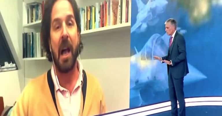 «Ροντέο» στην εκπομπή του Ευαγγελάτου – «Κάνει επίθεση αντί να ξεστραβωθεί» επανέρχεται ο Κοσματόπουλος