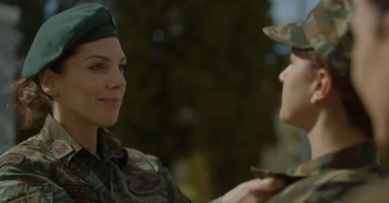 ΚΚΕ κατά της καμπάνιας του ΥΠΕΘΑ για τη στράτευση γυναικών: «Είμαστε ριζικά αντίθετοι»