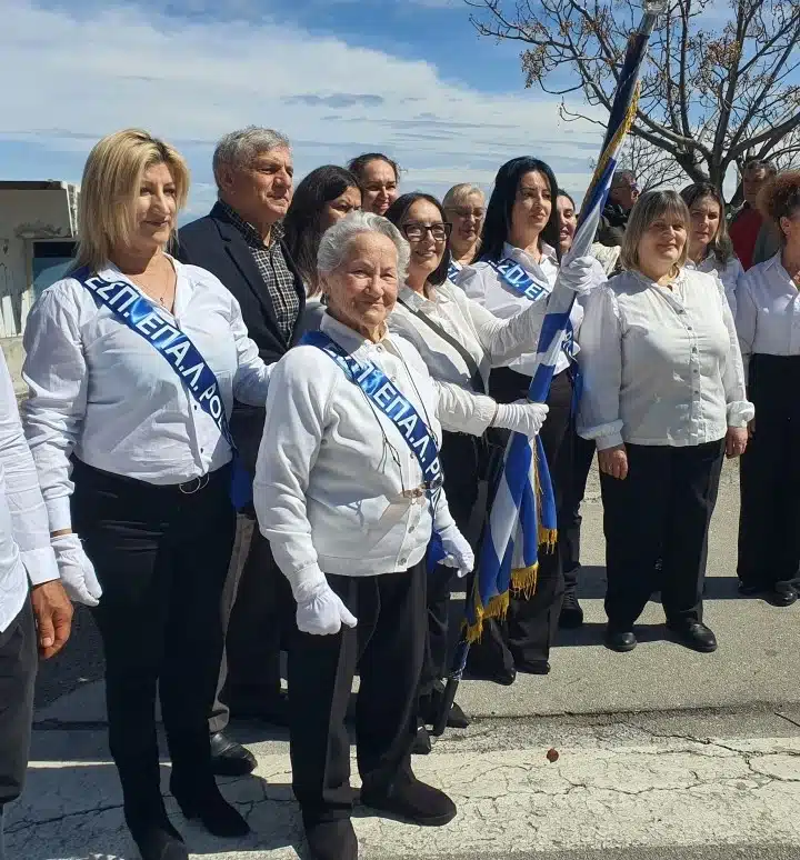 b927713f0bbf4dc66ceed75956214406 b