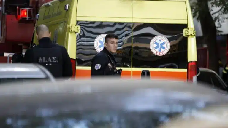 Σοκ και βαρύ πένθος: Έβαλε τέλος στη ζωή του γνωστός γιατρός – Τον εντόπισε η σύζυγός του στο σπίτι