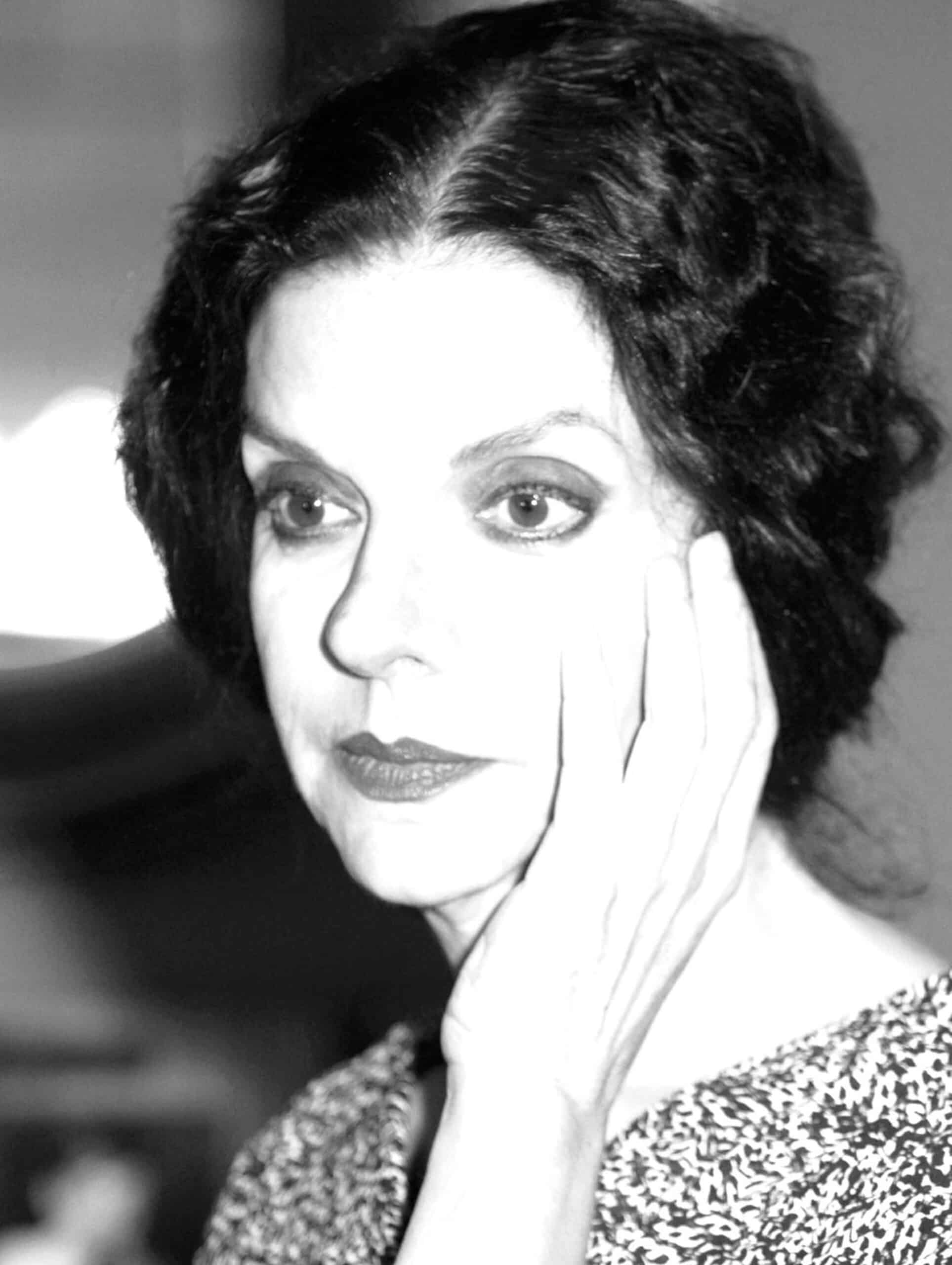 sunenteuxh fwteinh filosofou juniorsclub1 scaled 1