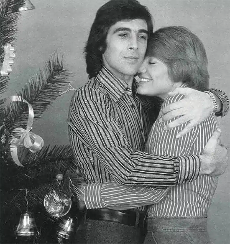 Μαρινέλλα: Την Τρίτη 31 Μαρτίου η κηδεία της σπουδαίας ερμηνεύτριας – Σε λαϊκό προσκύνημα η σορός της 10 tolis voskopoulos marinella