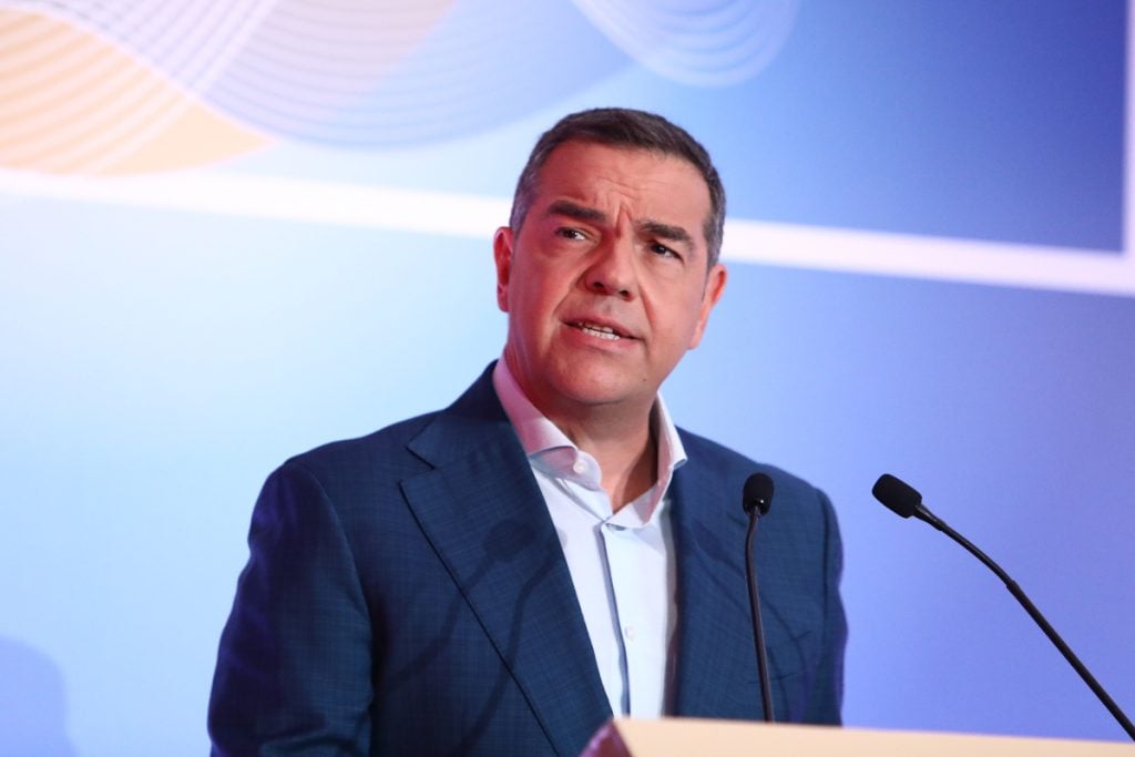 Πάτησε το κουμπί ο Αλέξης Τσίπρας – Έτσι ετοιμάζει να γίνει ξανά κυβέρνηση 1 tsipras deth economist 1024x683 1