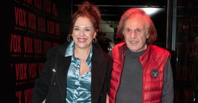 Ελένη Ράντου για Βασίλη Παπακωνσταντίνου: «Πλέον όταν πηγαίνουμε για δουλειά λέμε “κουράγιο και καλή δύναμη” ο ένας στον άλλον»