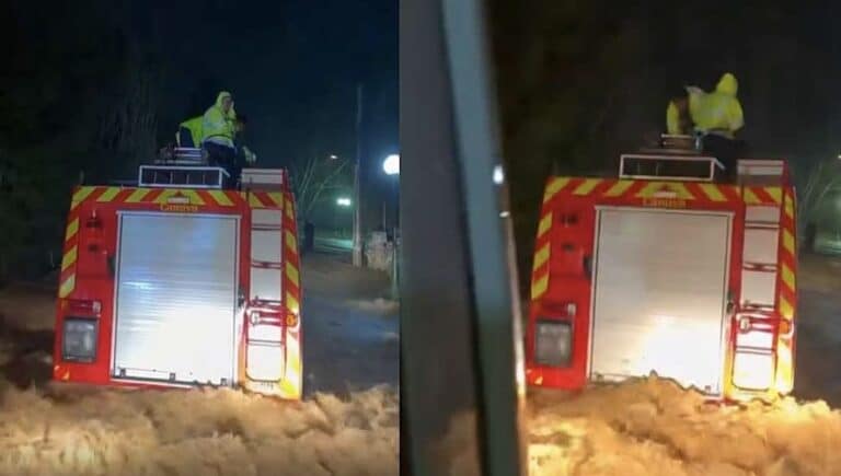 Κακοκαιρία: Πυροσβεστικό όχημα εγκλωβίστηκε σε χείμαρρο – Συγκλονιστικές εικόνες