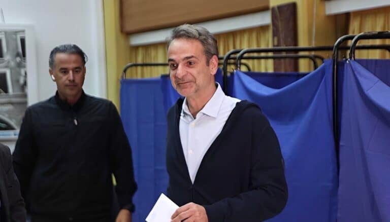 Οι τρεις ημερομηνίες για τις πρόωρες κάλπες – Το Πάσχα η απόφαση του πρωθυπουργού