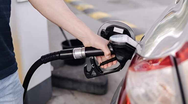 Ανατροπή με το Fuel Pass μετά το «κρασάρισμα» – Αλλάζει ο τρόπος έκδοσης του