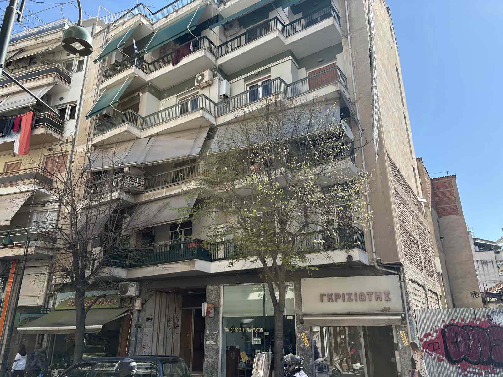 Τραγωδία στη Λάρισα: Δύο αδερφές βρέθηκαν νεκρές – Σοκ με τις σορούς τους 3 202604081110349176