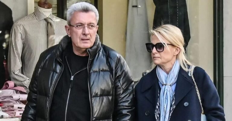 Νίκος Χατζηνικολάου: Σπάνια βόλτα με τη σύζυγό του, Κρίστη Τσολακάκη πιασμένοι χέρι-χέρι