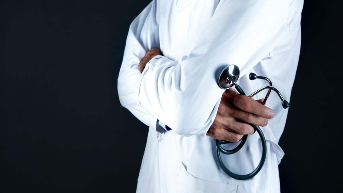 giatros anaistisiologos