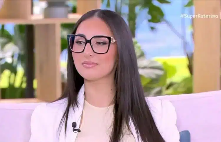 Σοκ με Κλαυδία και τον πρώην της - Το επίμαχο βίντεο, ο ξυλοδαρμός και τα ασφαλιστικά μέτρα 2 klavdia papadopoyloy 750x482 1