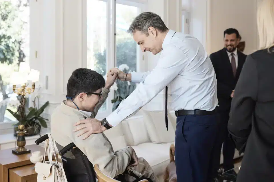 mitsotakis episkepsi mathiti.jpg