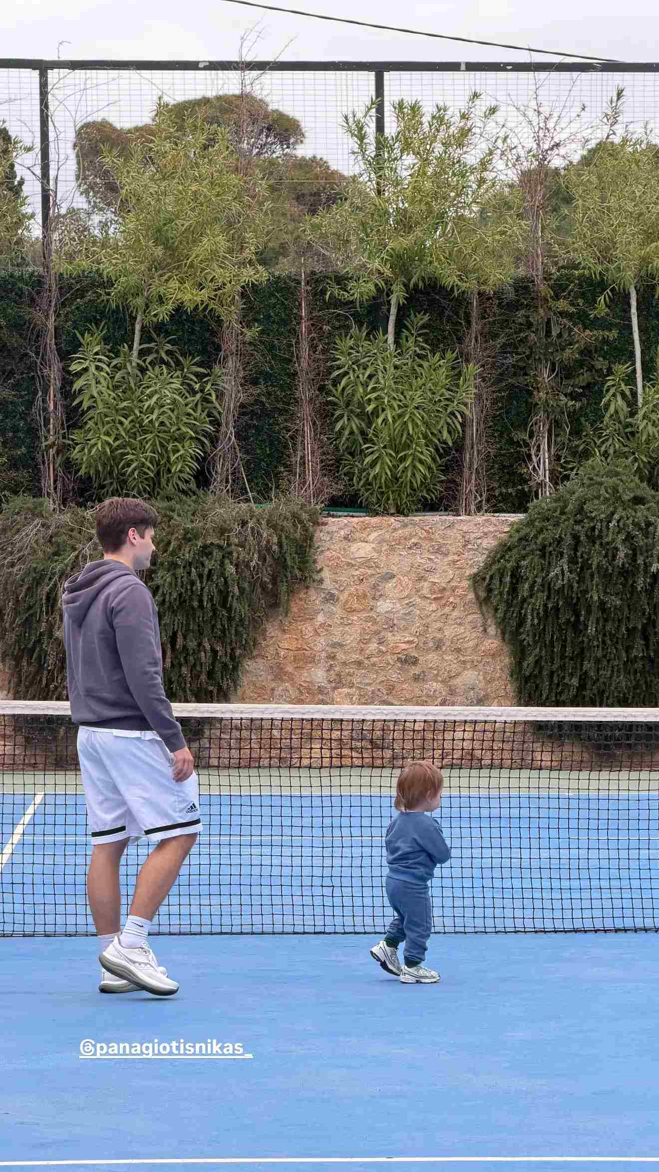 Πιο λαμπερή από ποτέ η Αλεξάνδρα Νίκα: Οι νέες φωτογραφίες με τη φουσκωμένη της κοιλίτσα και με τον γιο της, Βασίλη 3 panagiotis nikas