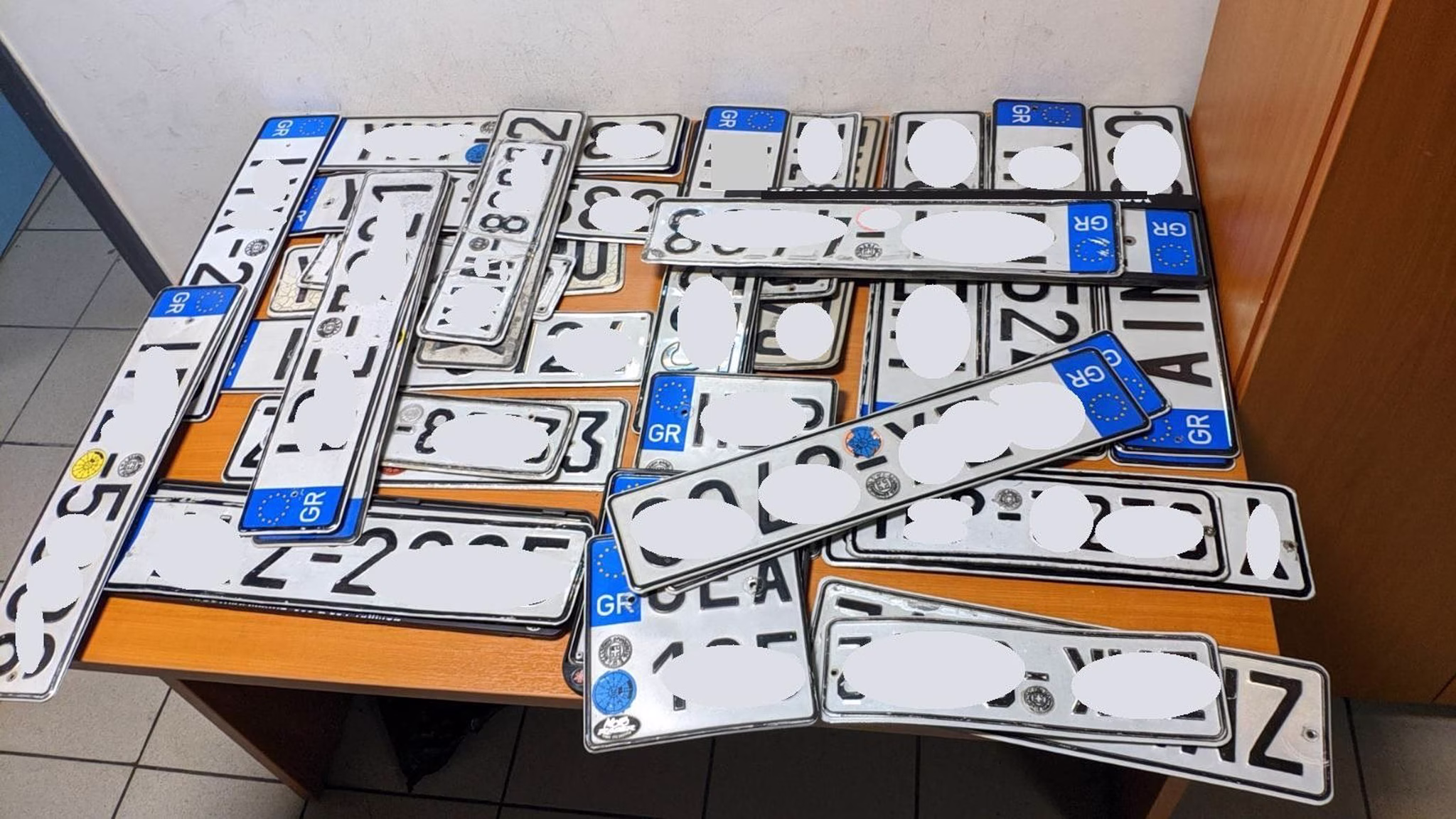 pinakides kykloforias 2048x1152 1