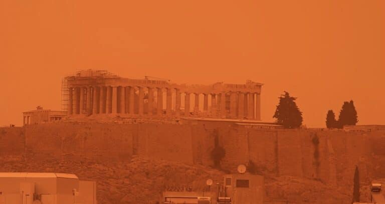 Ανατpοπή με την αφρικανική σκόνη – Έρχονται τα πάνω κάτω με τον καιρό