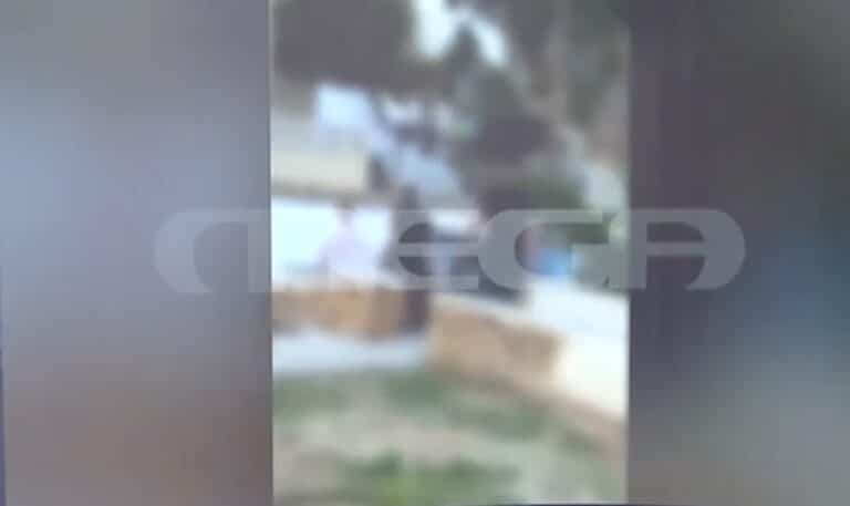 Ανήλικοι ξυλοκόπησαν μέχρι λιποθυμίας συνομήλικό τους σε νησί των Κυκλάδων – Βίντεο ντοκουμέντο από την άγρια επίθεση