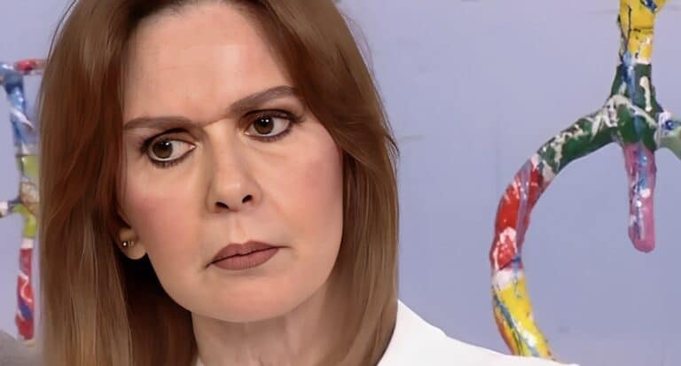 Κάτια Δανδουλάκη: «Δανείστηκα χρήματα από τους φτωχούς μου φίλους για να κάνω τις δικές μου δουλειές»