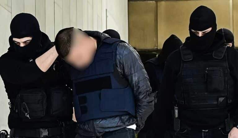 Άγιος Δημήτριος: Μαρτυρία σοκ – «Της είπε ότι το έκανε για τη σχέση τους, για να σταματήσει να την ενοχλεί»