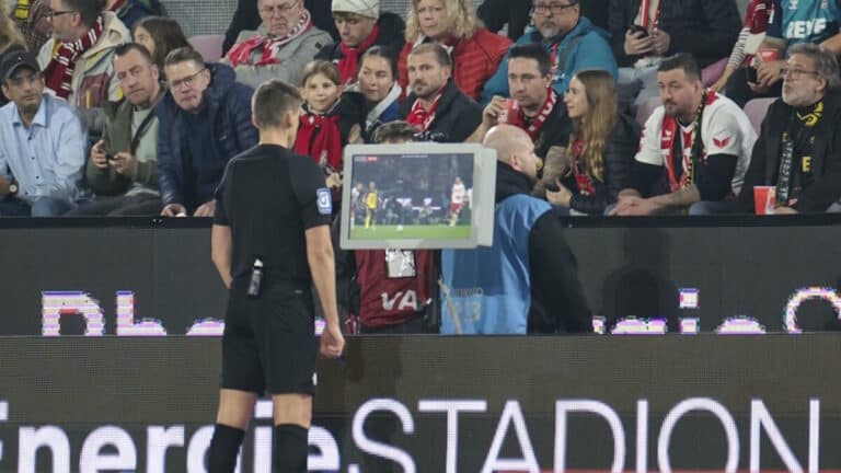 Εν ψυχρώ δολοφονία διαιτητή κατά τη διάρκεια ερασιτεχνικού αγώνα ποδοσφαίρου