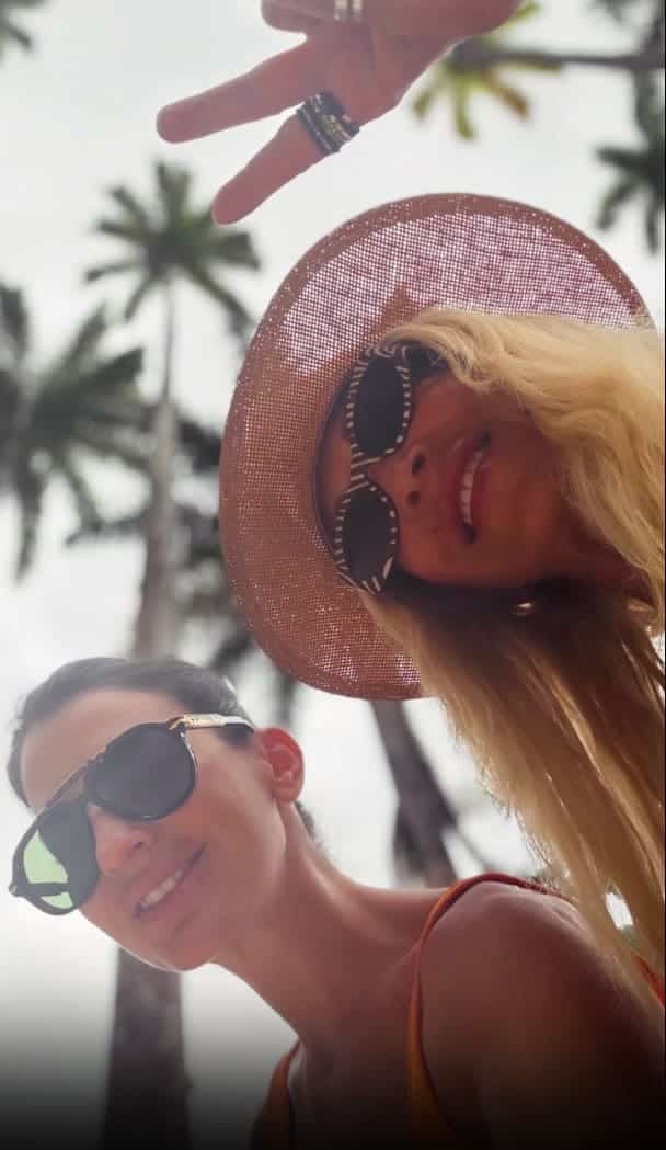 anna vissi dimitra kousta diakopes galliki polynisia