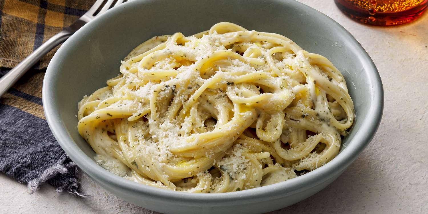 ar 269500 creamy garlic pasta beauties 2x1 bcd9cb83138849e4b17104a1cd51d063