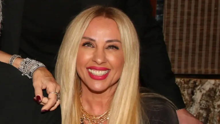 Πέθανε η Γωγώ Μαστροκώστα σε ηλικία 55 ετών