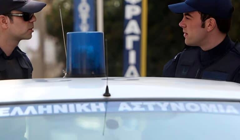 Κηφισιά: Συνελήφθη ο ντελιβεράς που πετούσε πέτρες και τραυμάτιζε γυναίκες