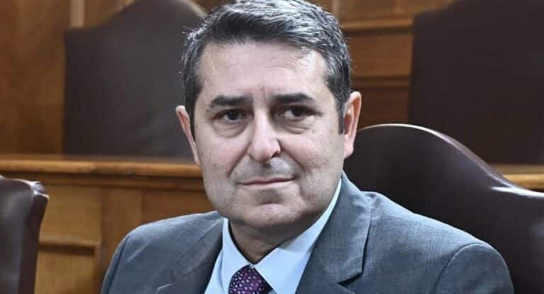 Ο Γιώργος Μυλωνάκης βγήκε από τη ΜΕΘ – Θα μεταφερθεί σε εξειδικευμένο κέντρο αποκατάστασης