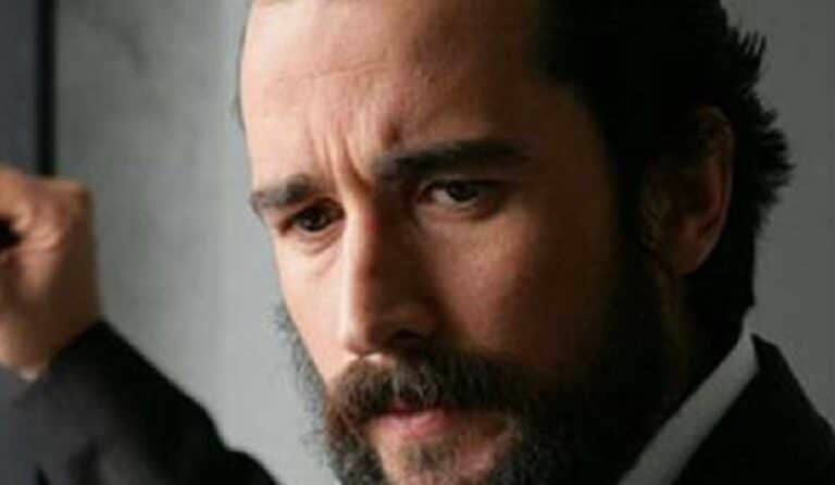 Τάσος Νούσιας: «Διαβάζω τους Βίους των Αγίων, ο βίος του Αγίου που με έχει συγκλονίσει είναι….»