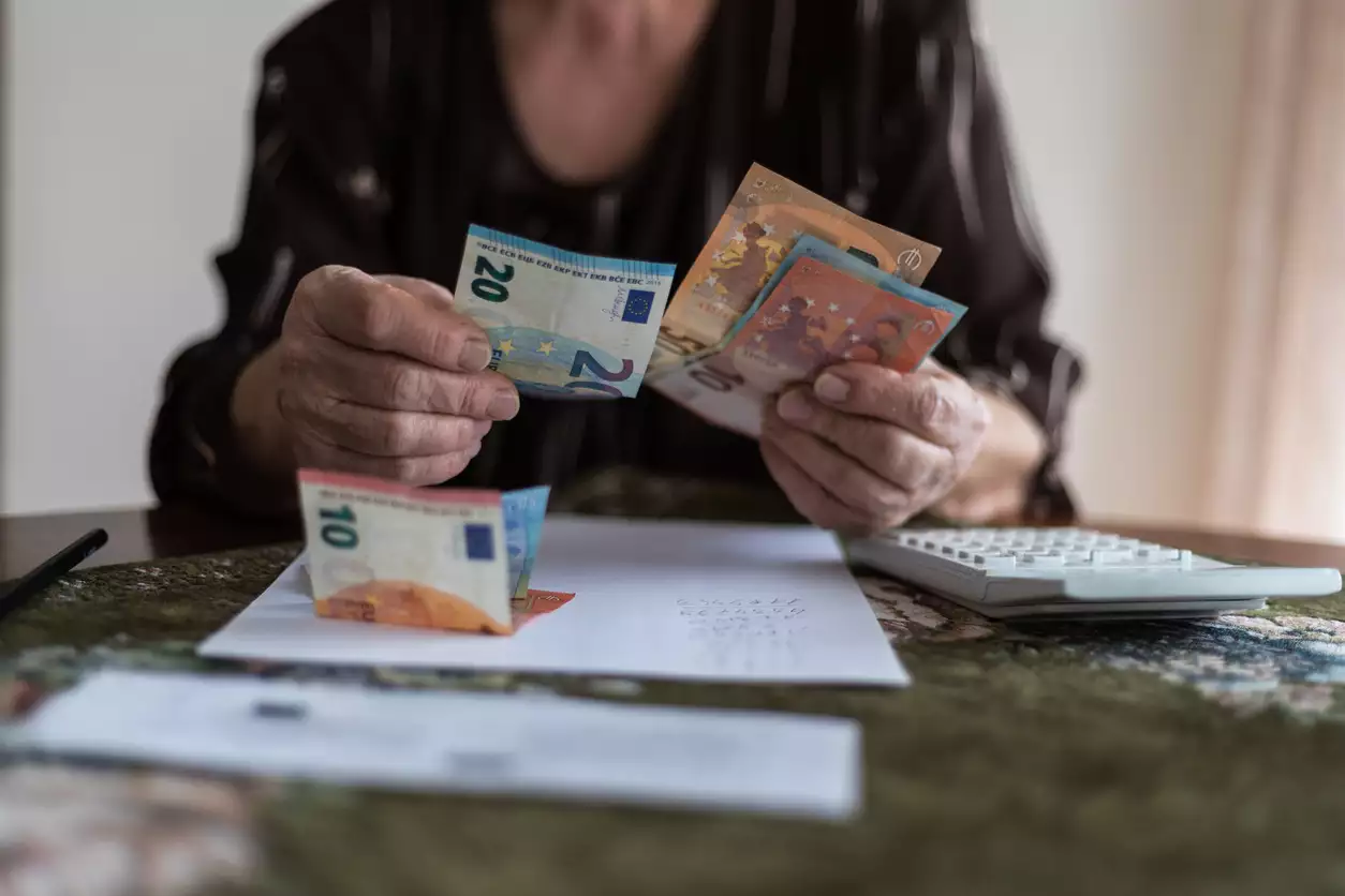 Συντάξεις Ιουνίου: Το «μυστικό» των τραπεζών για να πληρωθείτε μια μέρα νωρίτερα 3