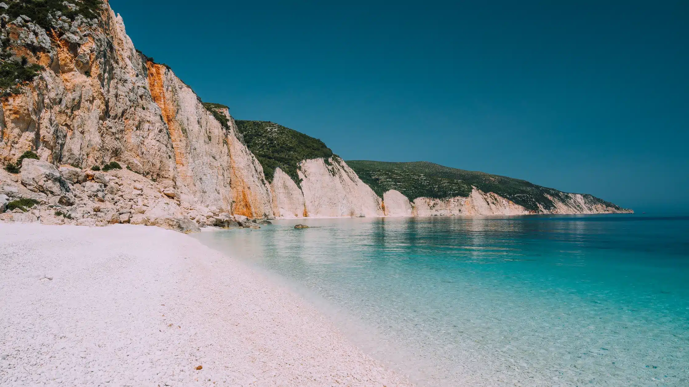 Η καλύτερη παραλία της Ευρώπης φυσικά είναι ελληνική και μοιάζει με παράδεισο 2 1 35
