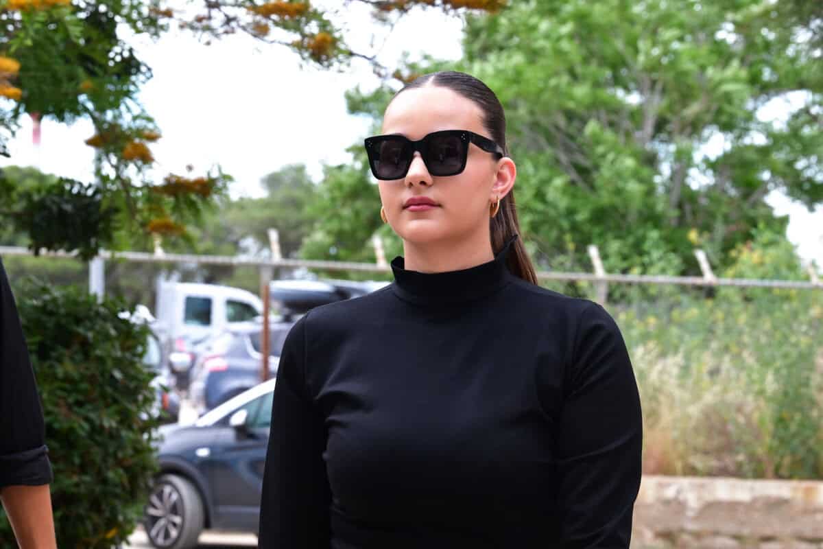 Βικτώρια Δέλλα: Η τραγουδίστρια που την έχει σαν δεύτερη μητέρα - Αυτή είναι η γυναίκα που την στηρίζει μετά τον θάνατο της Γωγώς! 1 1 370