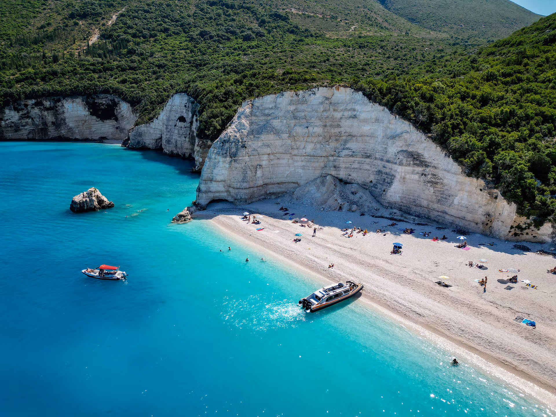 Η καλύτερη παραλία της Ευρώπης φυσικά είναι ελληνική και μοιάζει με παράδεισο 1 1 4