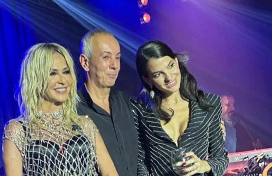 251220102404 231026121416 anna vissi giannis koustas dimitra kousta