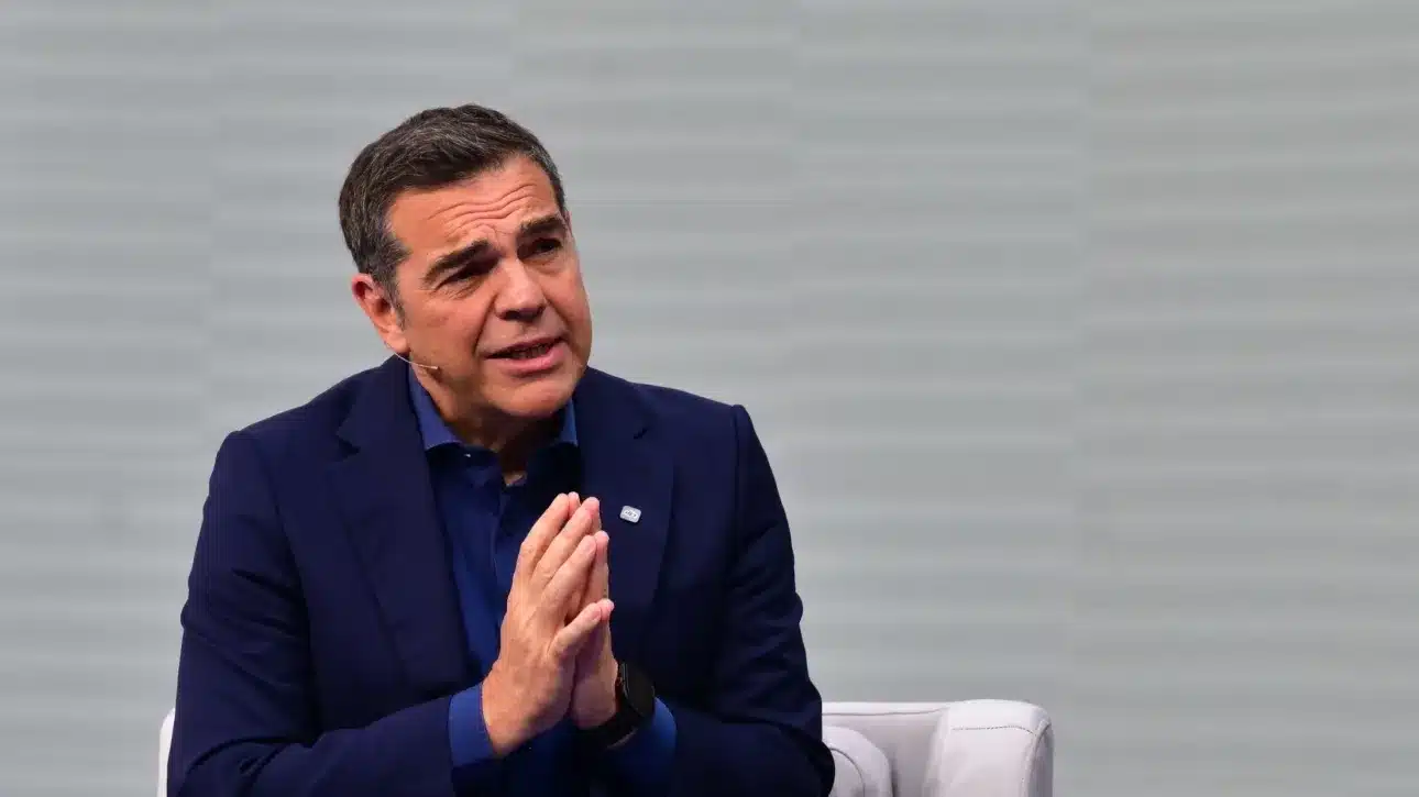 Τσίπρας: «Δεν πήγα στο Columbia, έμαθα αγγλικά σε φροντιστήριο, γι’ αυτό δεν έχω καλή προφορά» 2 6b763531 6997313