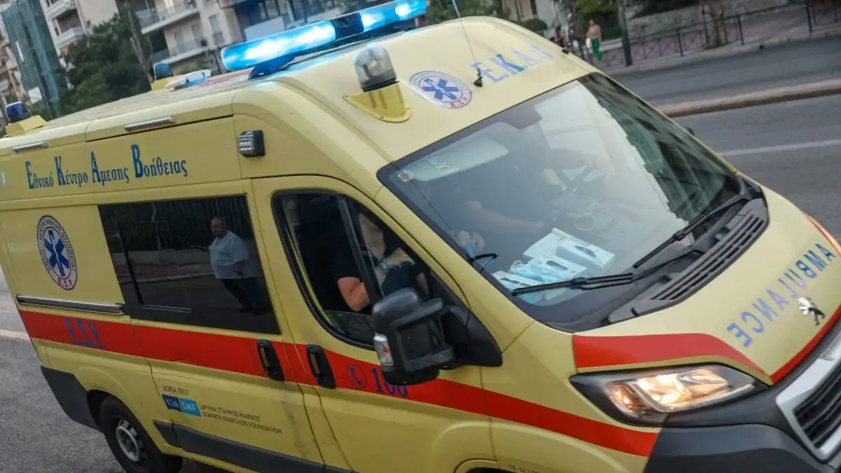 Τραγωδία στα Κουφονήσια - Νεκρή ξαφνικά 23χρονη κοπέλα 2 asthenoforo 1 2 1200x675 1