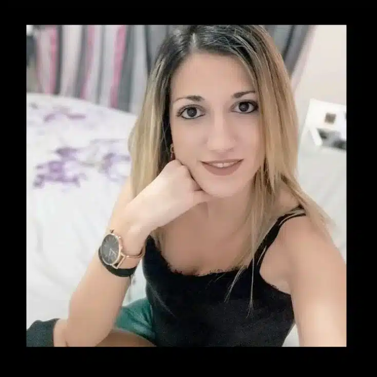 dora zaharia08