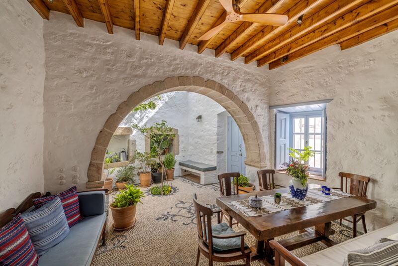 https resources.christiesrealestate.com images non mls listing images 072361 1fe7afe342dd907bdab01f5c3387e8eaf4a39919f712ee6957ba31df26deef406a04a30f8f42c