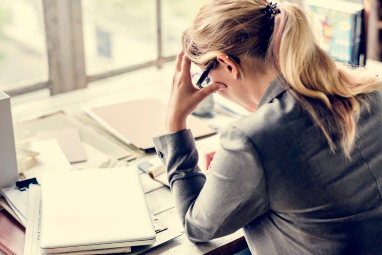 woman tired koposi 768x512 1