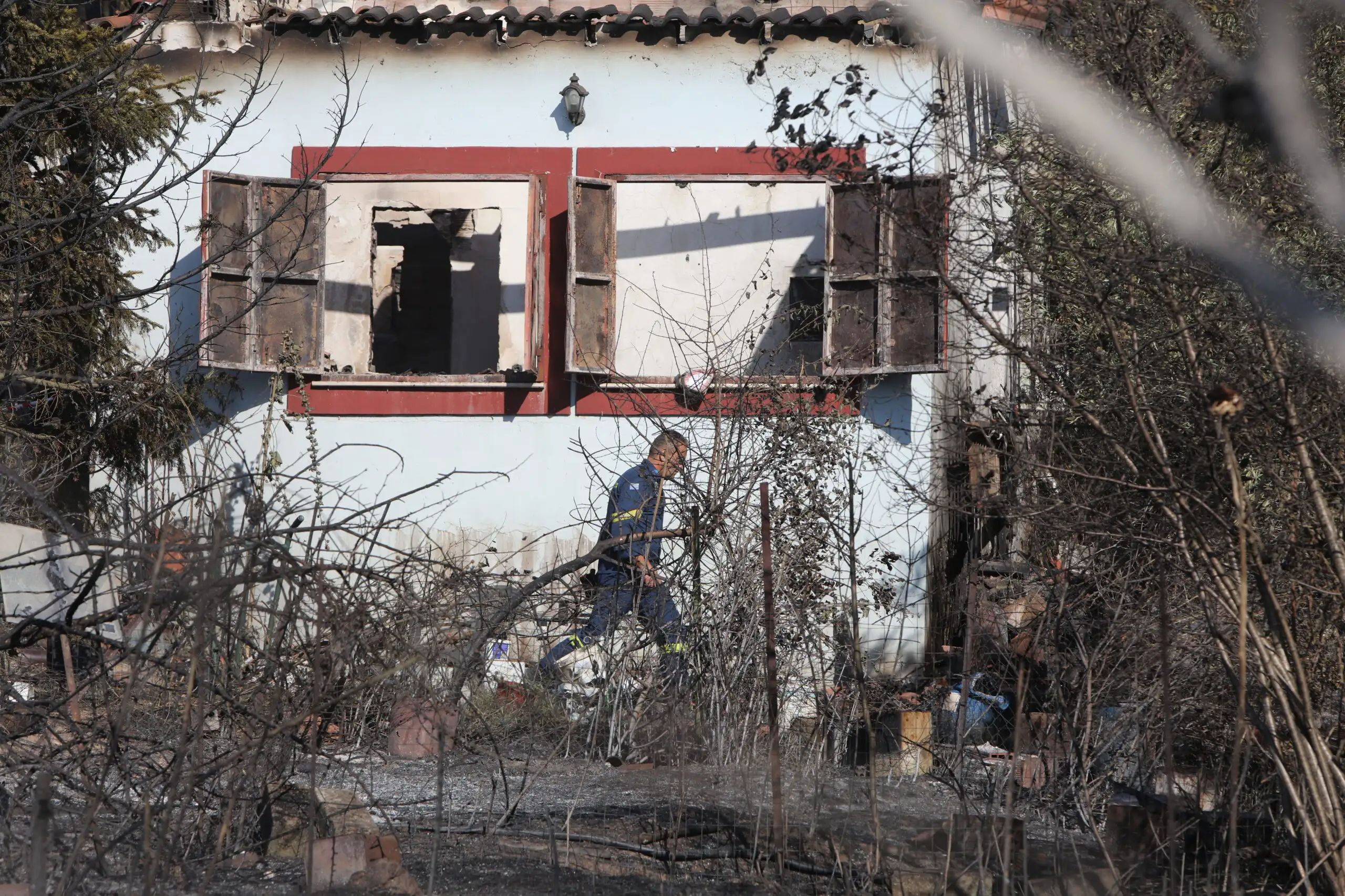 Φωτιά στο Ωραιόκαστρο: Μαθεύτηκε όλη η αλήθεια για τον 12χρονο - Το τραγικό σημείο που βρέθηκε 5 fwtia wraiokastro 3 eurok scaled 1