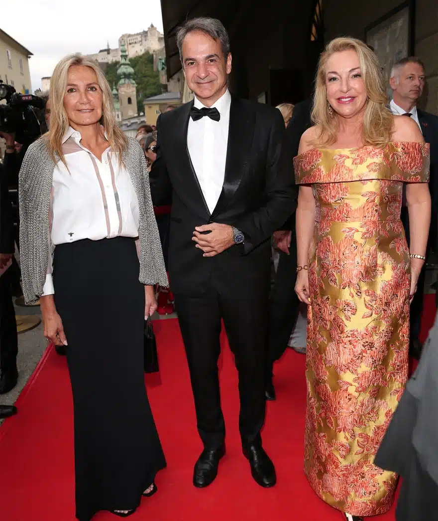 mitsotakis carmen 2