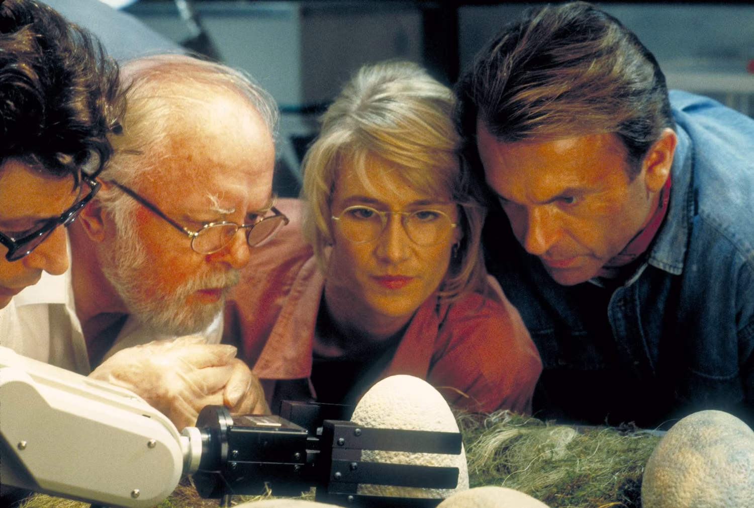 Πέθανε ο Σαμ Νιλ πρωταγωνιστής του «Jurassic Park» 5 sam neill jurassic park 01 gty jt