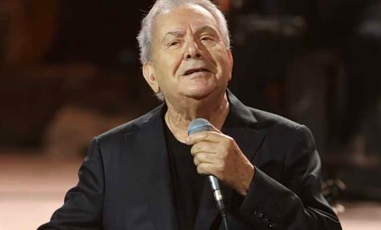 Μητσιάς: Ο γιος του Χατζηδάκι του απαγόρευσε να τραγουδήσει τον “Γιάννη τον Φονιά” κι εκείνος τον απήγγειλε