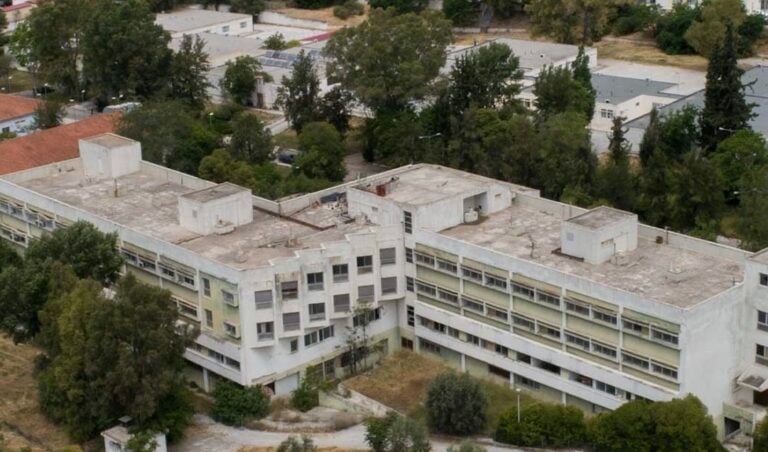 Δαφνί: Εκκενώνεται προληπτικά το ψυχιατρικό νοσοκομείο